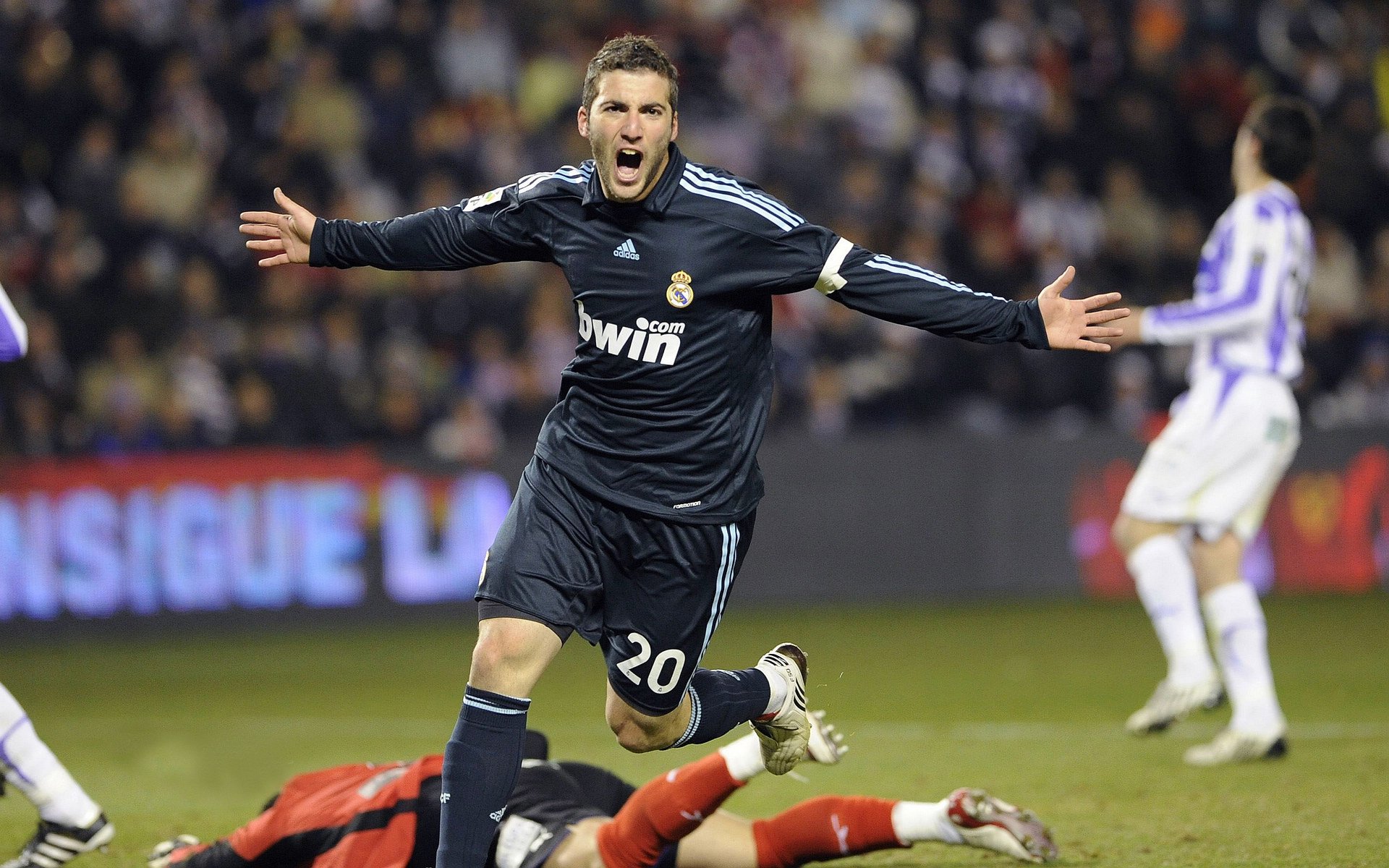 滑行段速度控制精准，节奏稳定，滑行时间定义